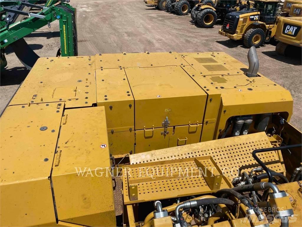 CAT 395 Pelle sur chenilles