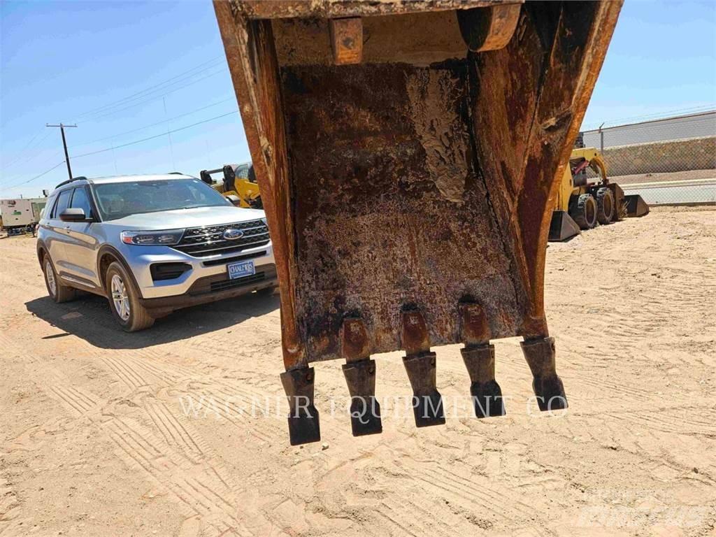 CAT 416F2 4WDE Tractopelle
