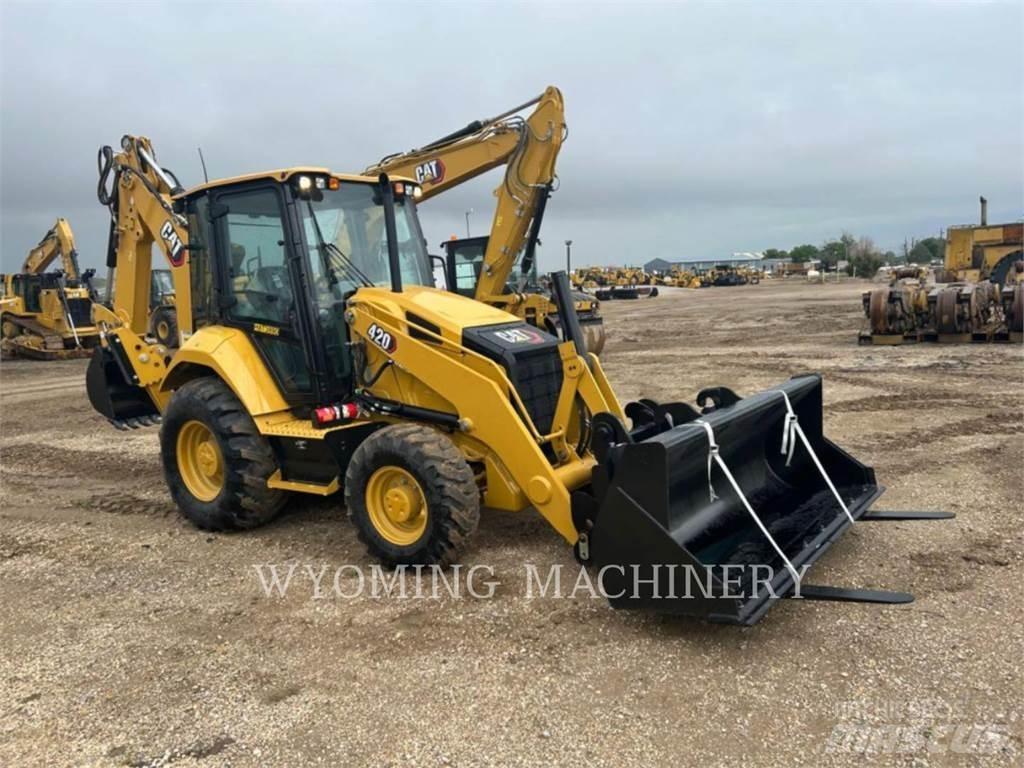 CAT 420 Tractopelle