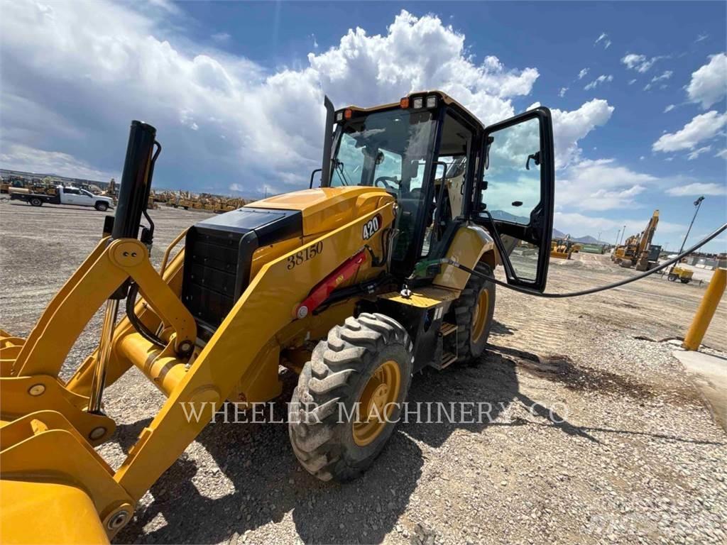 CAT 420 Tractopelle