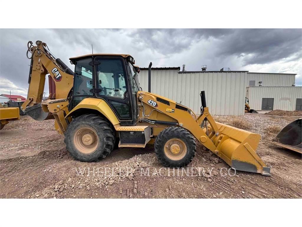CAT 420 Tractopelle