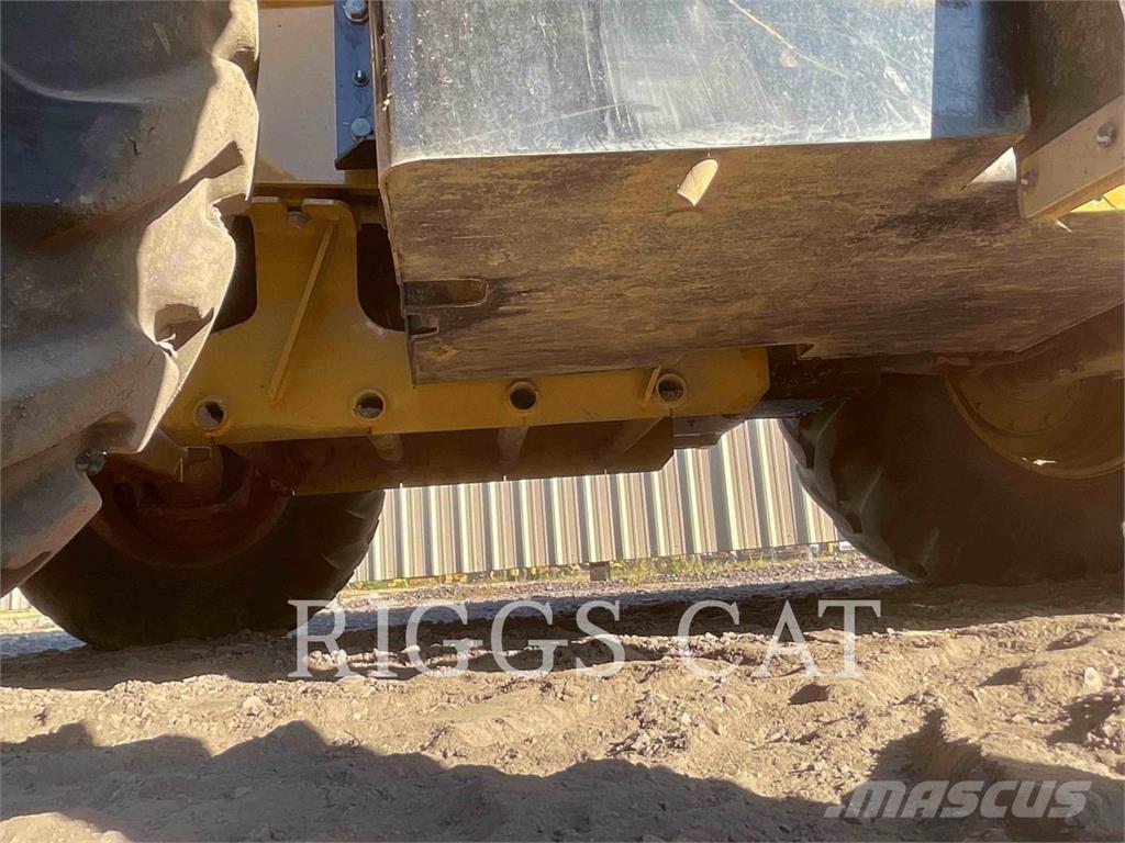 CAT 420 4AEM Tractopelle