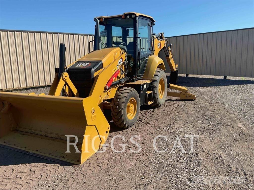 CAT 420 4AEM Tractopelle