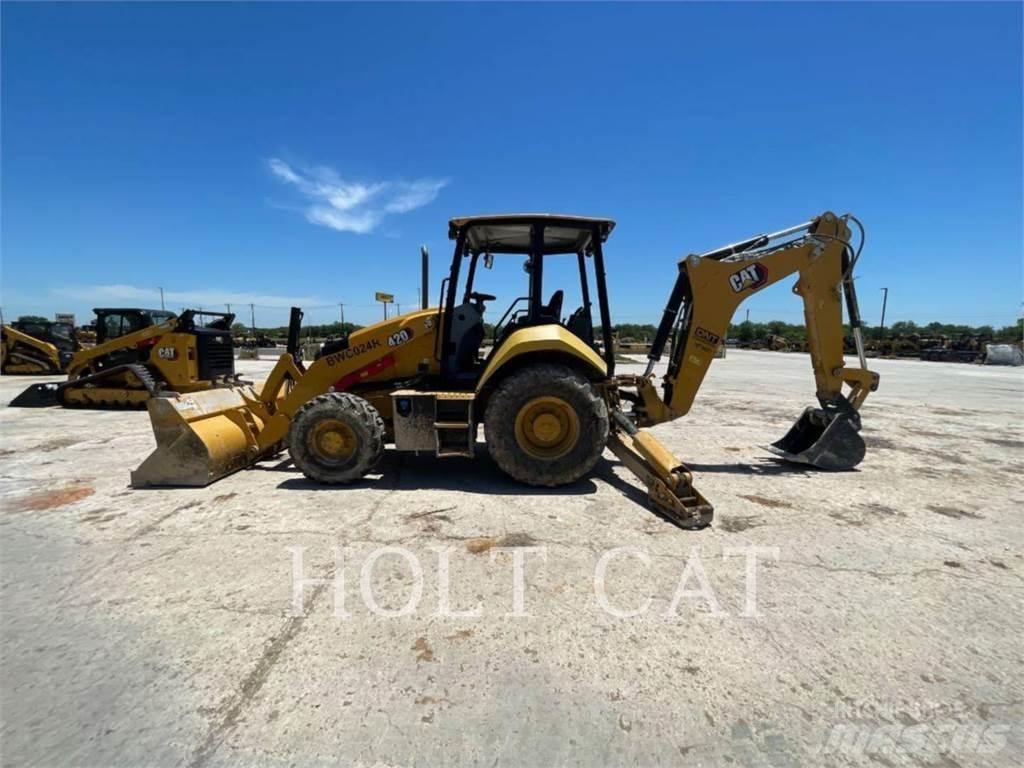 CAT 420 4SX Tractopelle