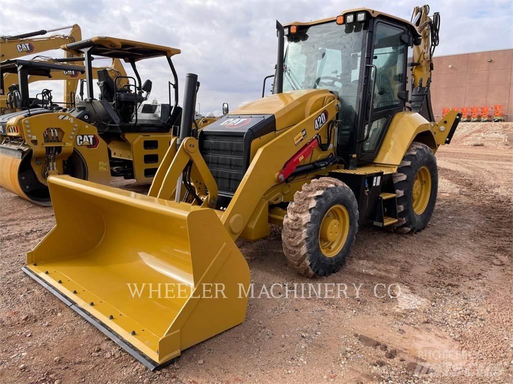 CAT 420 CF Tractopelle