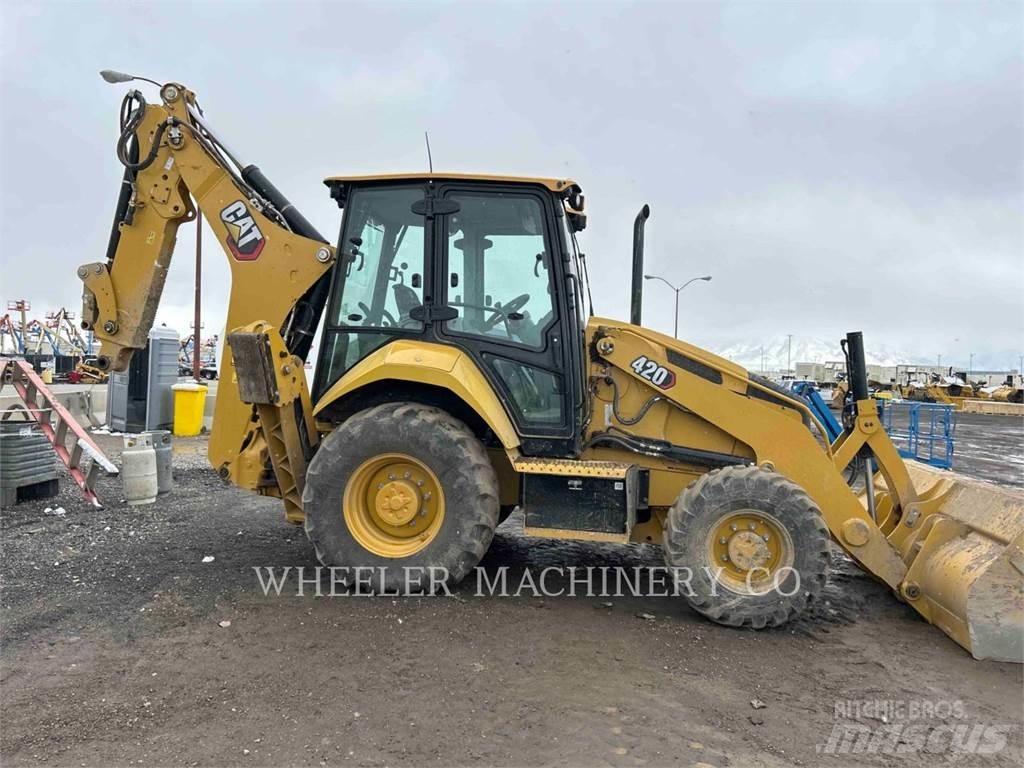 CAT 420 CF Tractopelle