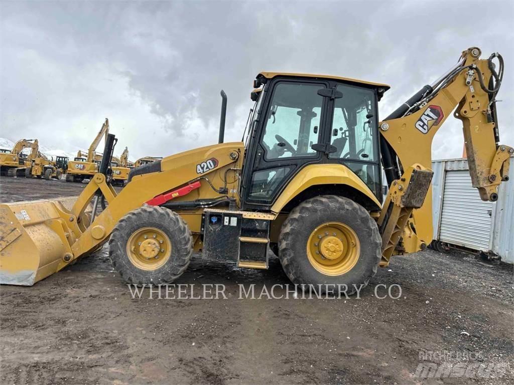 CAT 420 CF Tractopelle