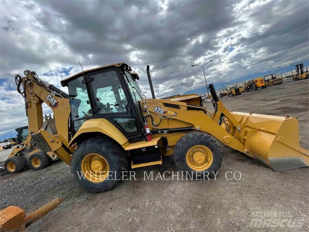 CAT 420 CF Tractopelle