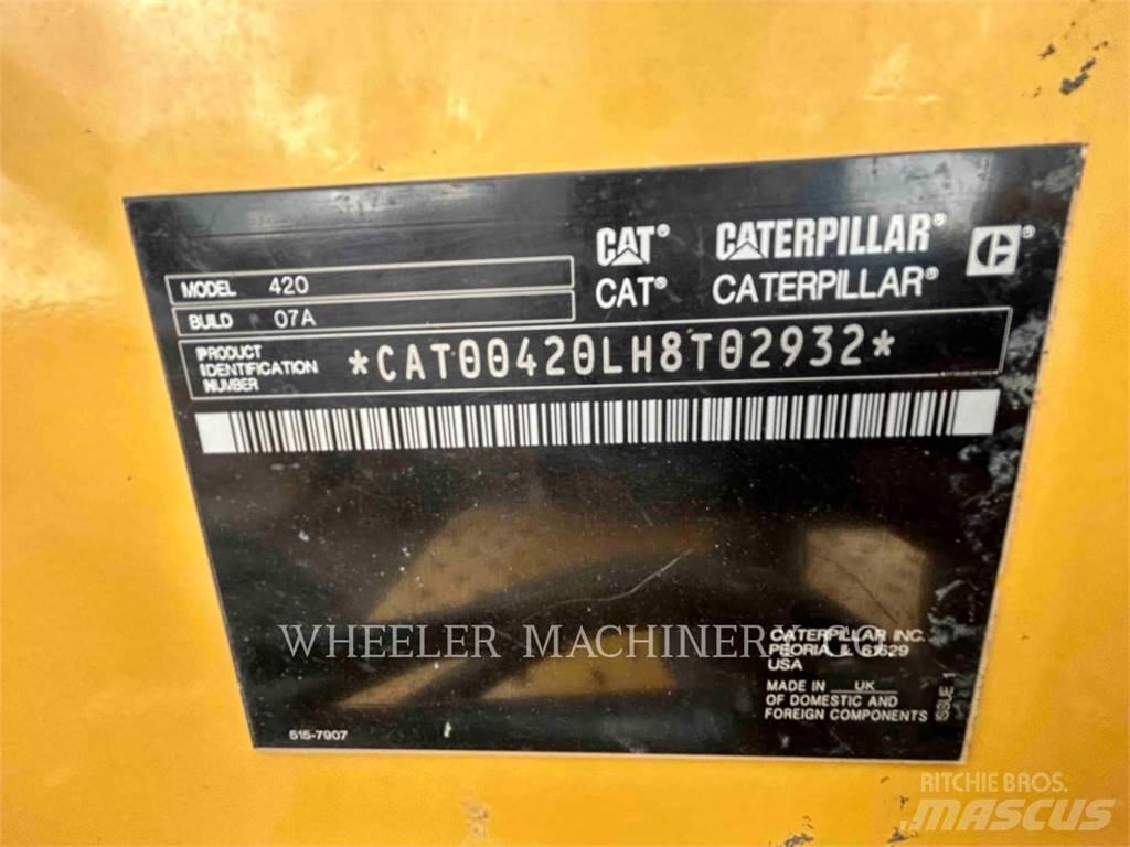 CAT 420 CF Tractopelle