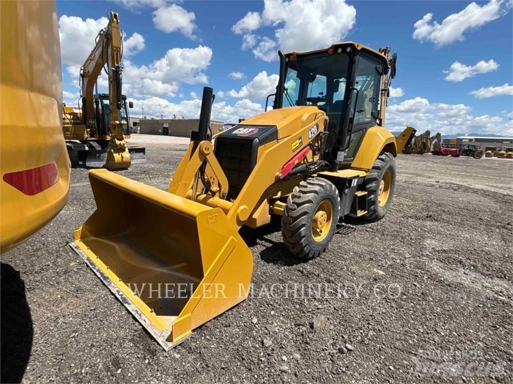 CAT 420 CF Tractopelle