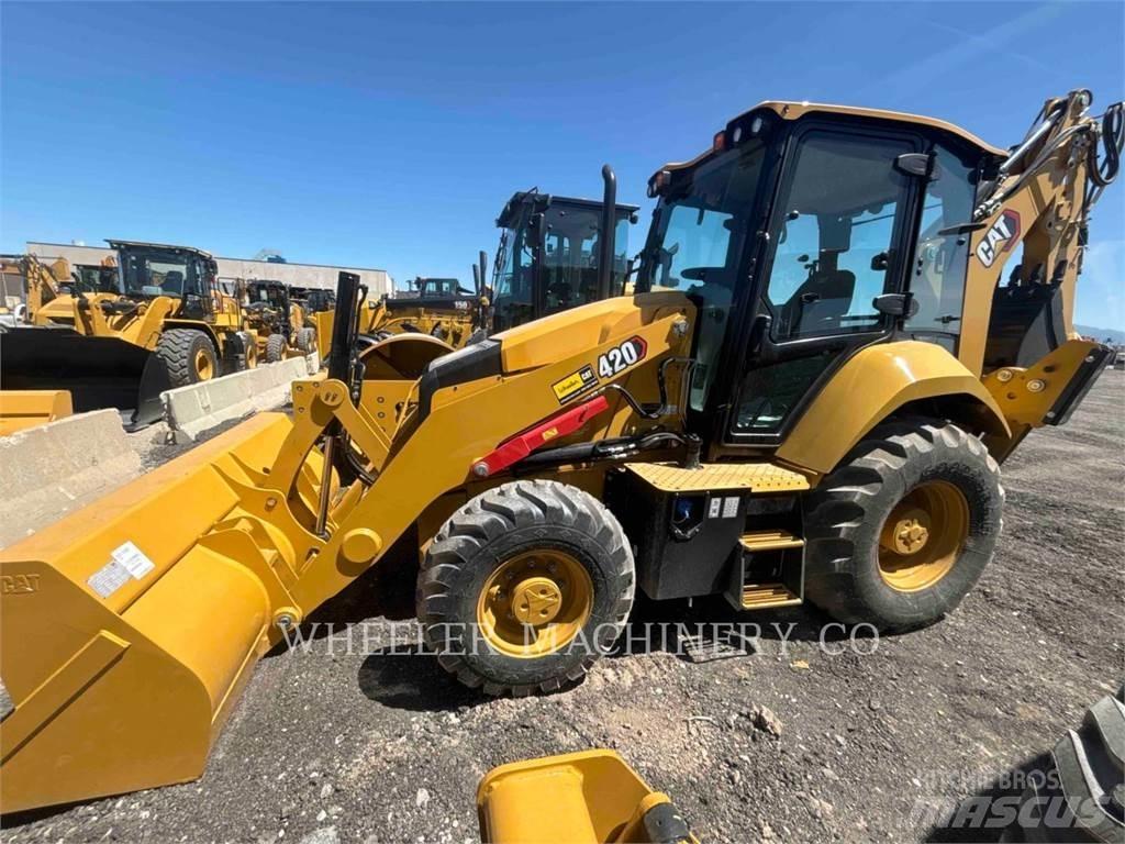 CAT 420 CF Tractopelle