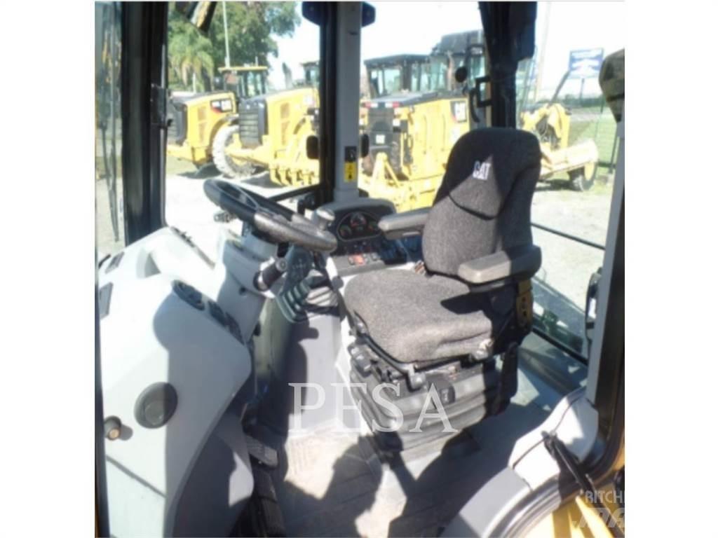 CAT 420 F 2 Tractopelle