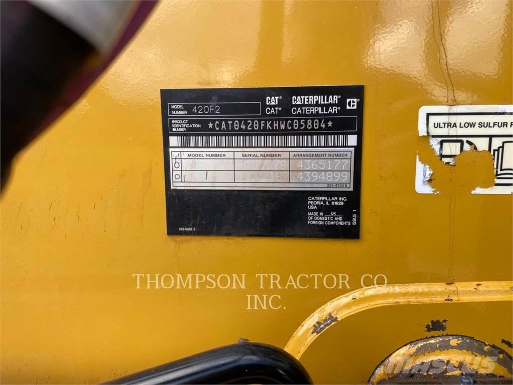 CAT 420 F 2 Tractopelle