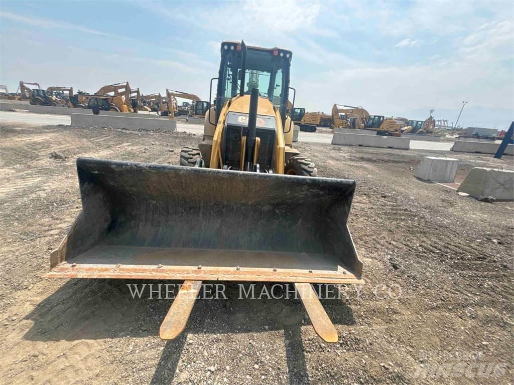 CAT 420 IT CF Tractopelle