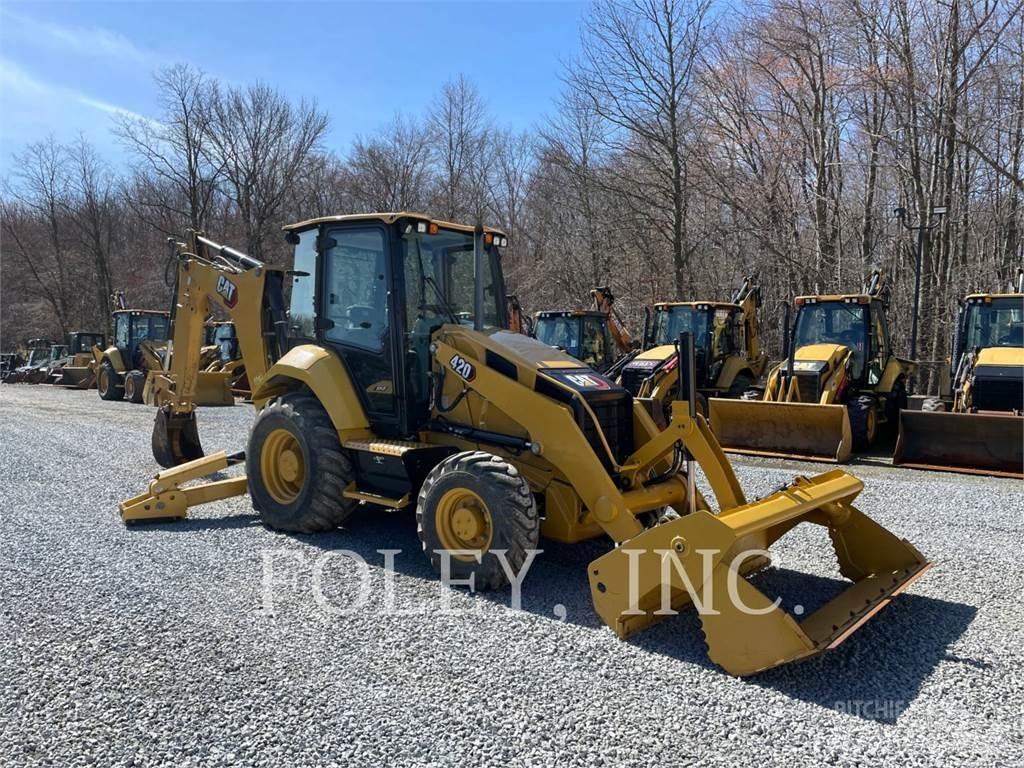 CAT 42007 Tractopelle
