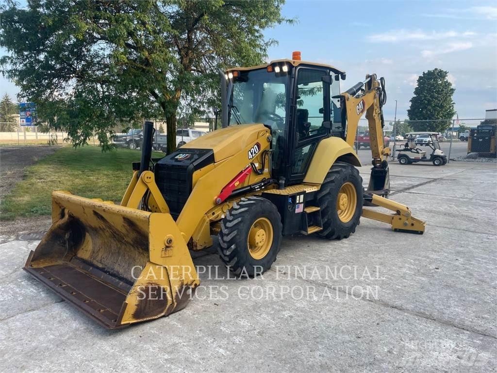 CAT 42007 Tractopelle