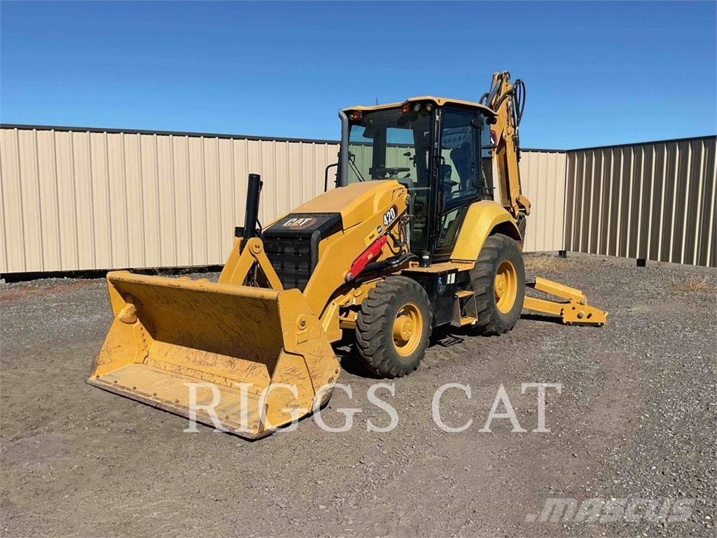 CAT 42007 Tractopelle
