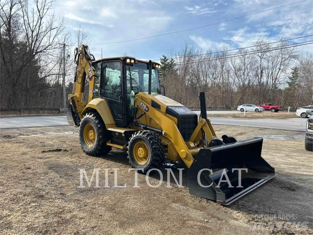 CAT 42007XE Tractopelle