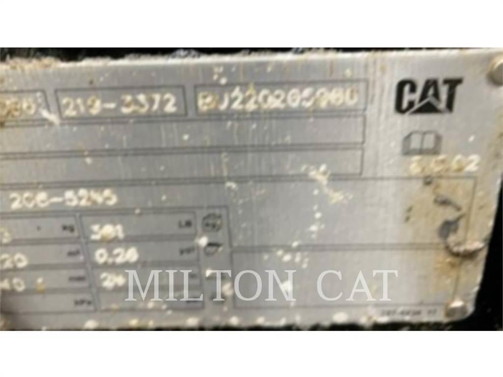 CAT 420BACKHOEBUCKET24 Godet
