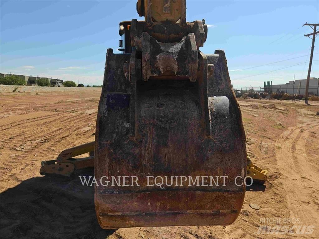 CAT 420F2 Tractopelle