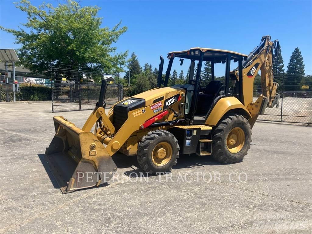 CAT 420F2 Tractopelle
