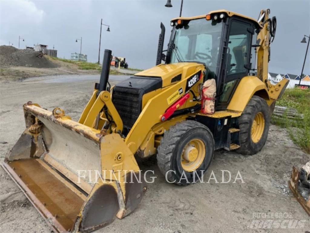 CAT 420F2 Tractopelle