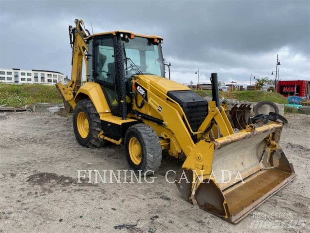 CAT 420F2 Tractopelle