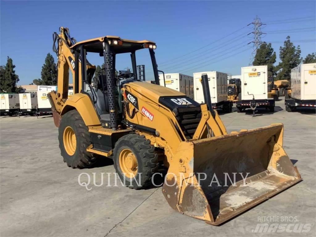 CAT 420F2 Tractopelle