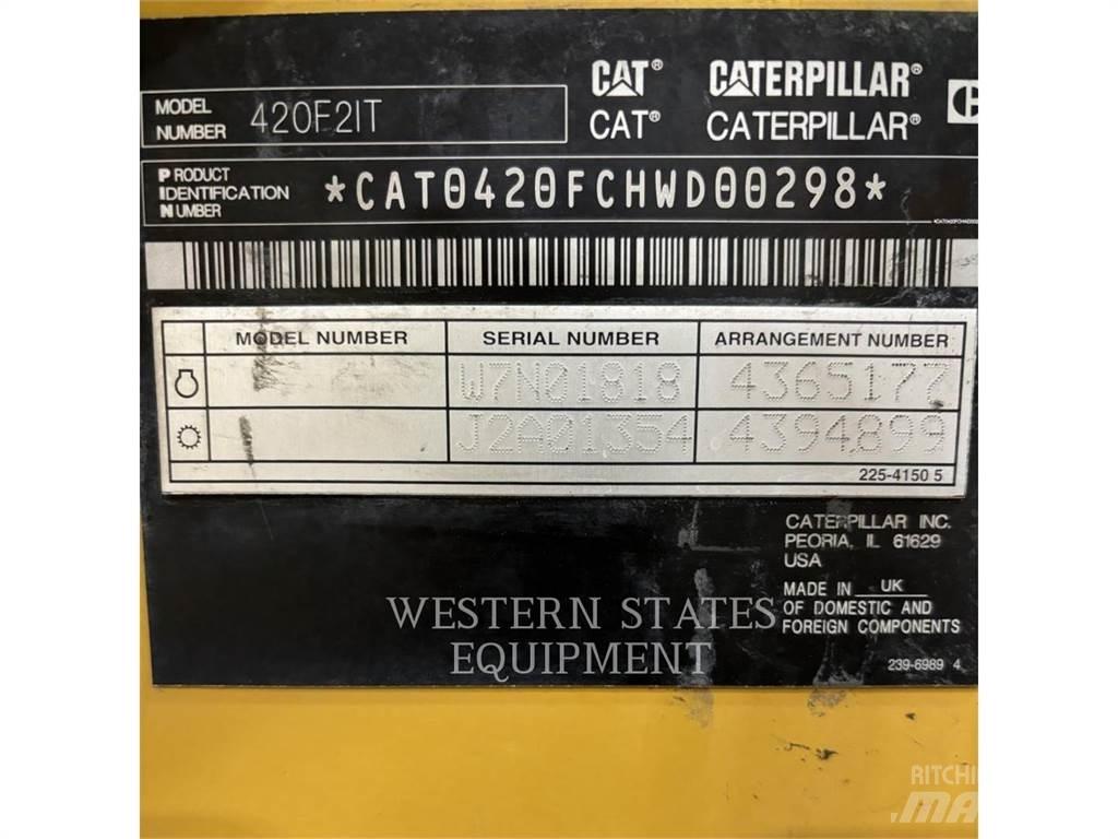 CAT 420F2 Tractopelle