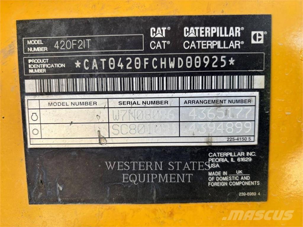 CAT 420F2 Tractopelle