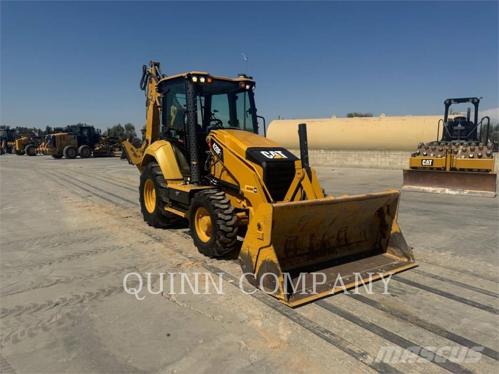 CAT 420F2 Tractopelle