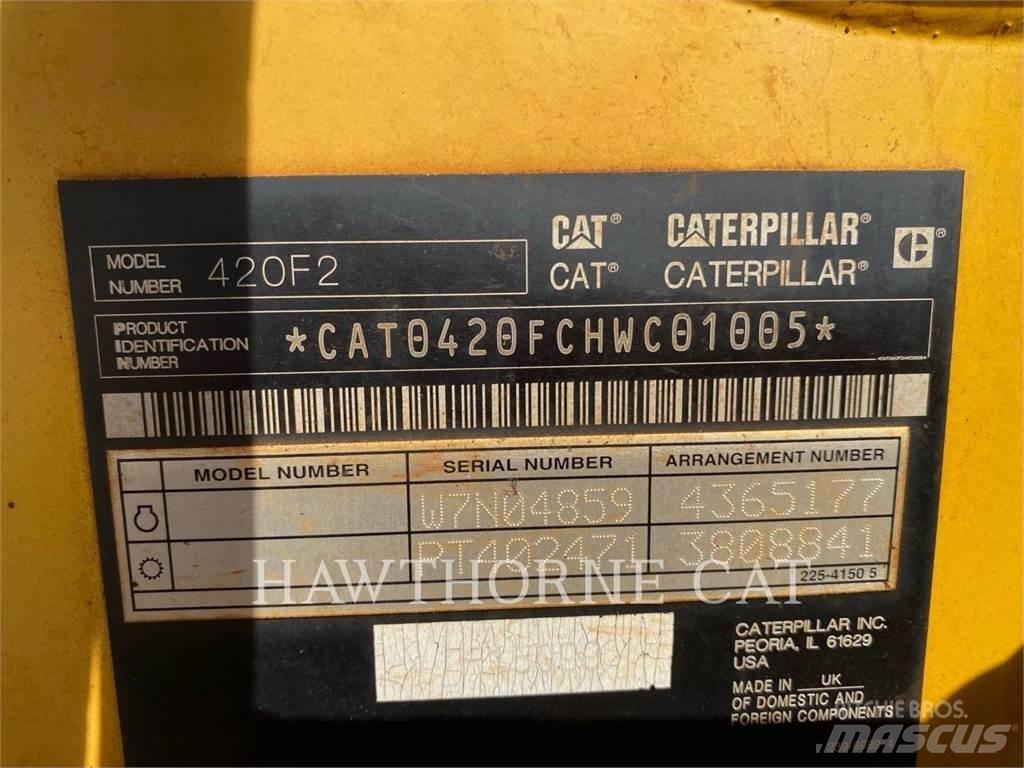 CAT 420F2 Tractopelle