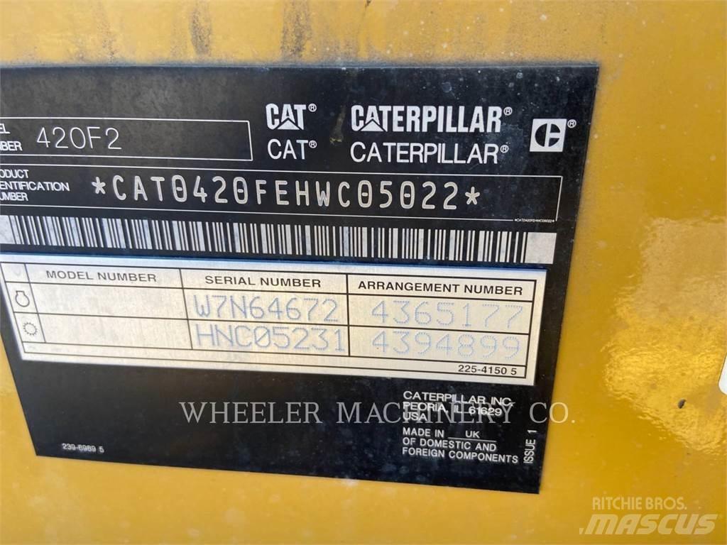 CAT 420F2 Tractopelle