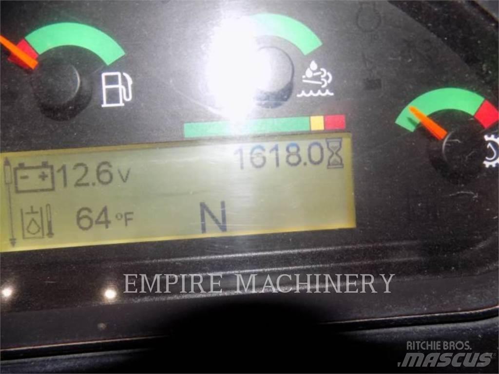 CAT 420F2 4EO Tractopelle