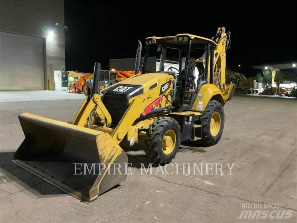 CAT 420F2 4EO Tractopelle