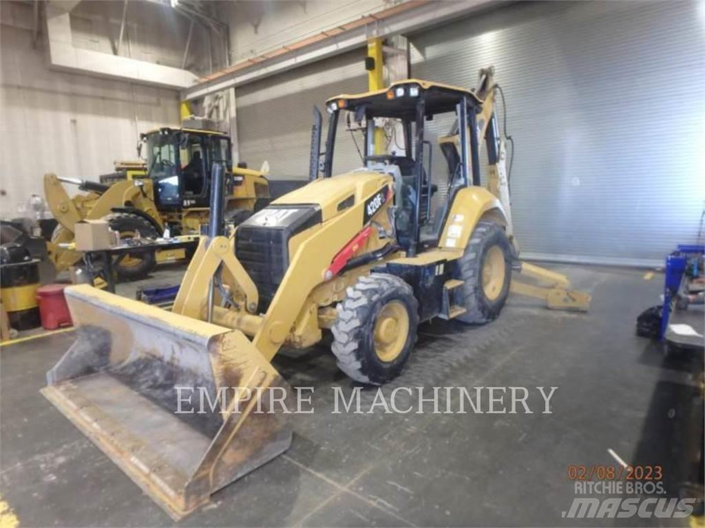 CAT 420F2 4EO Tractopelle
