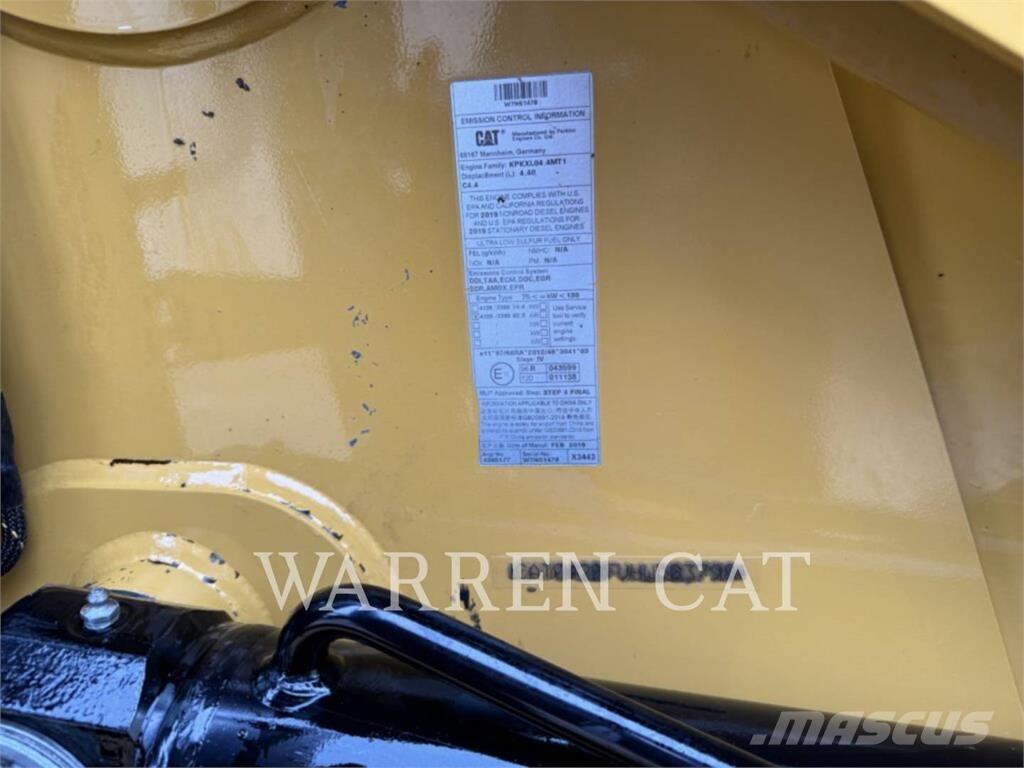 CAT 420F2 AE4T Tractopelle