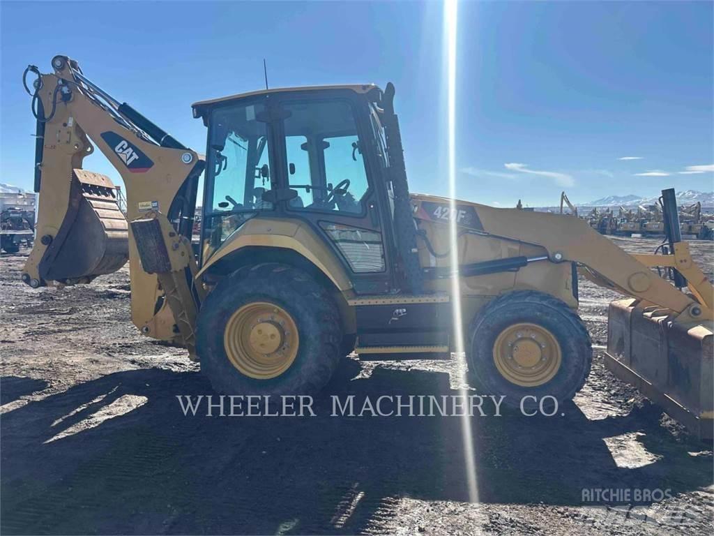 CAT 420F2 E Tractopelle