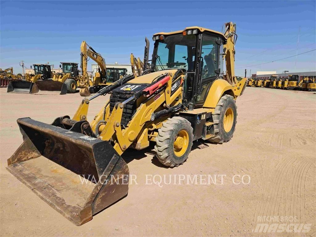 CAT 420F2 IT Tractopelle