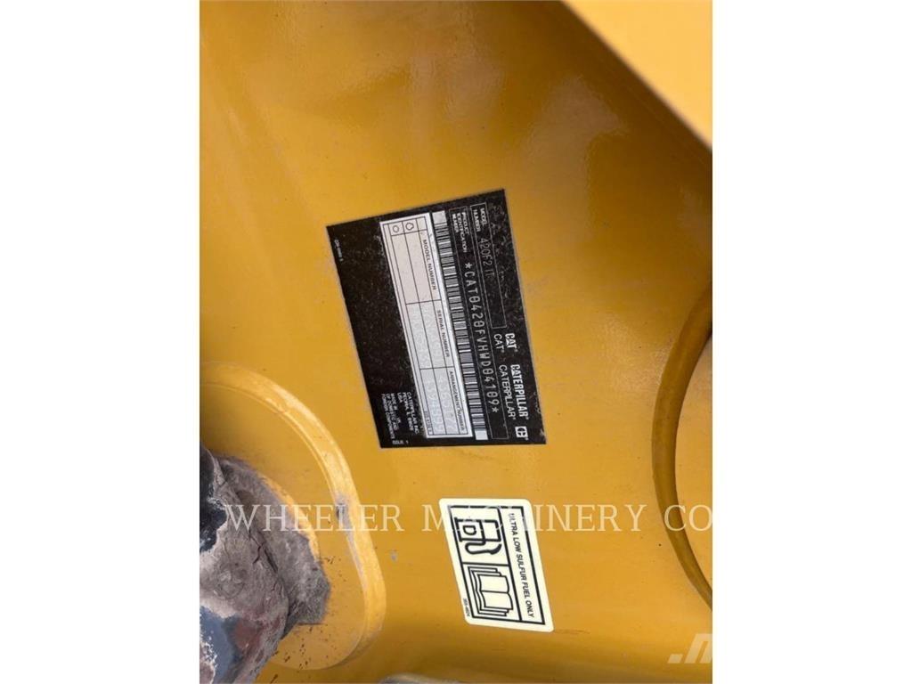 CAT 420F2 ITCF Tractopelle