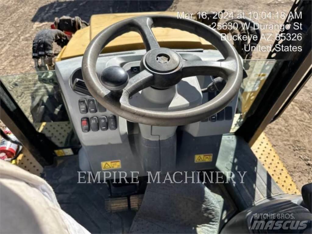 CAT 420F24EOIP Tractopelle