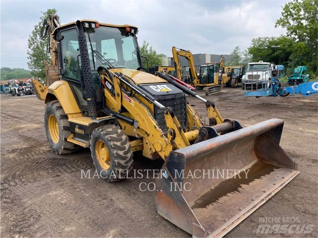 CAT 420F2IT Tractopelle