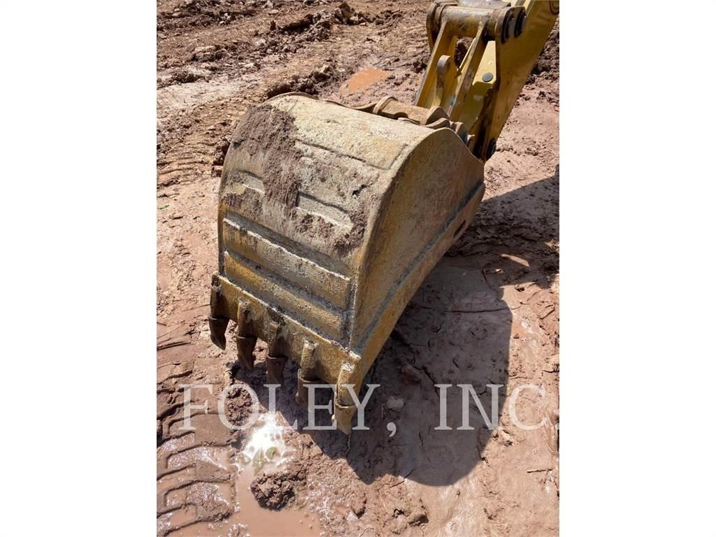 CAT 420F2IT Tractopelle