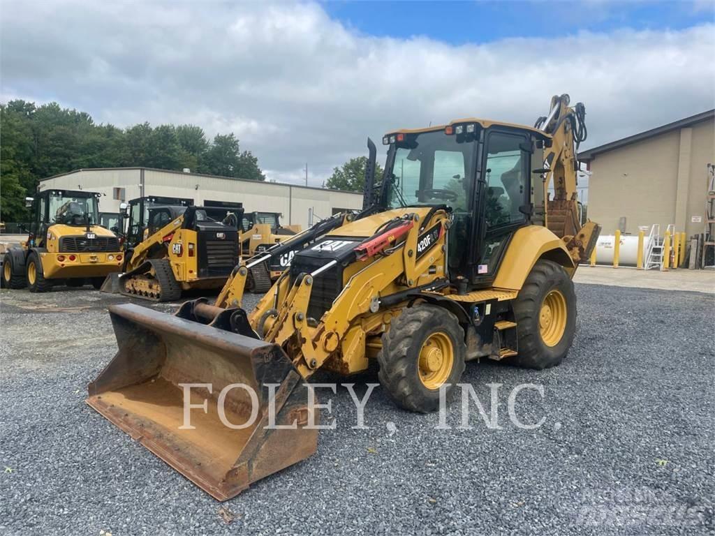 CAT 420F2IT Tractopelle
