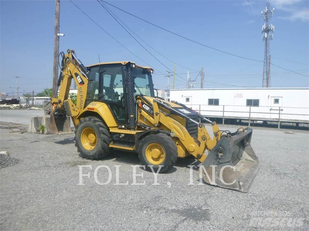 CAT 420F2IT Tractopelle
