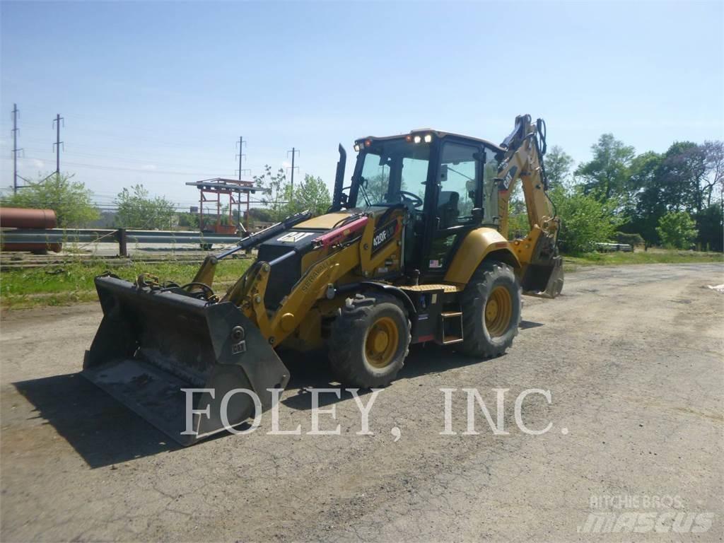 CAT 420F2IT Tractopelle