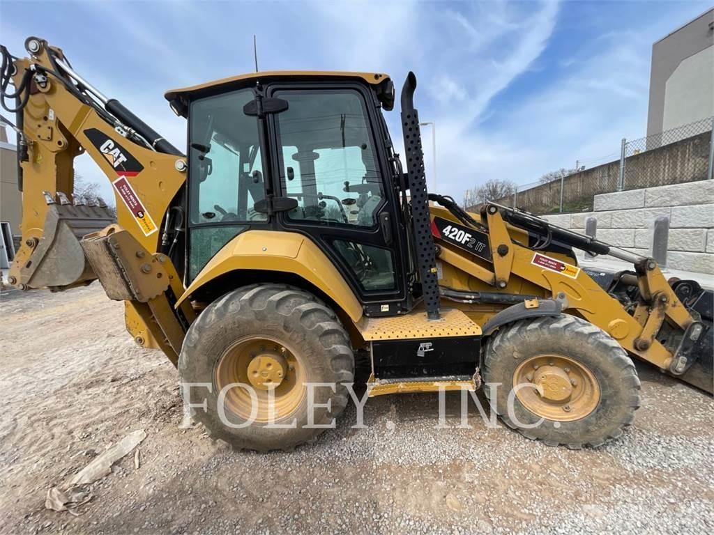 CAT 420F2IT Tractopelle
