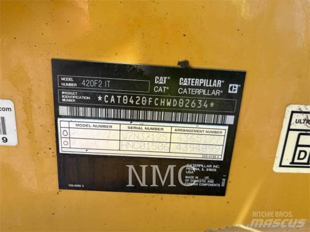 CAT 420F2IT Tractopelle