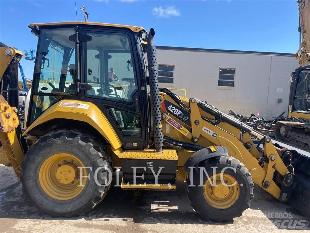 CAT 420F2IT Tractopelle