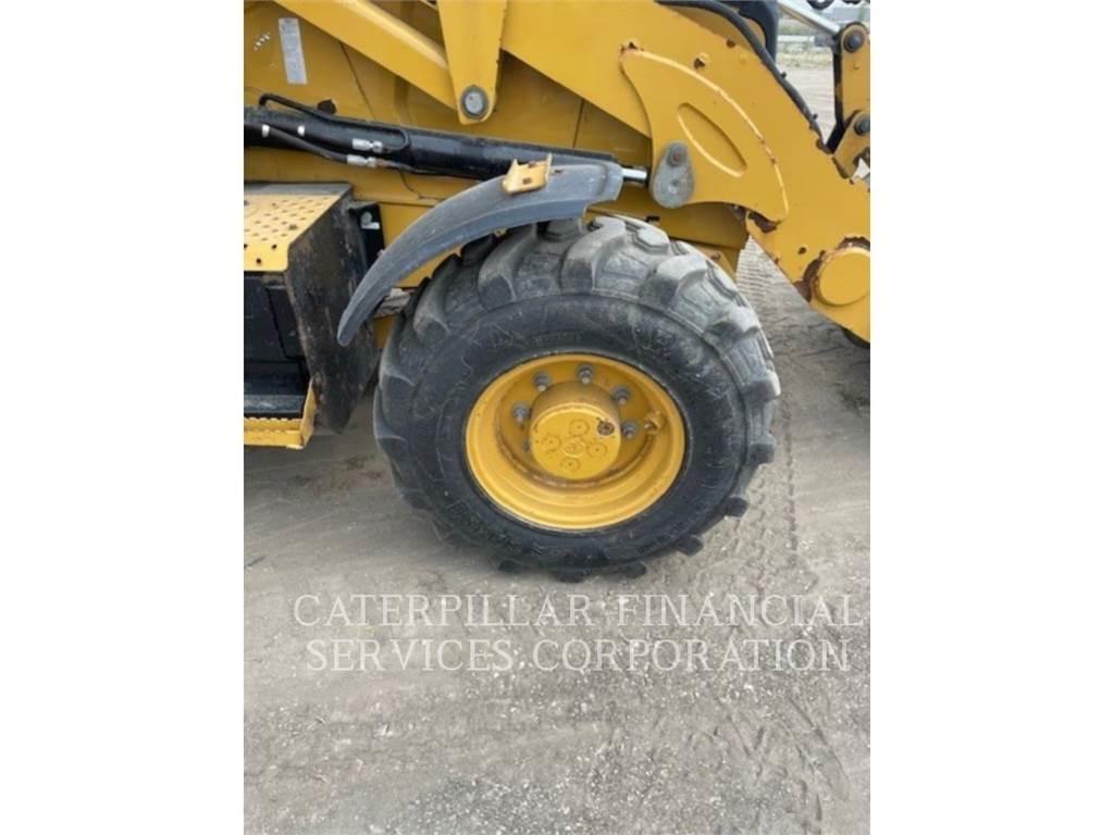 CAT 420F2IT Tractopelle